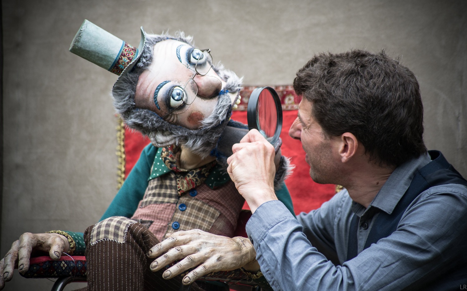 M. Pepperscottt backoffice.jpg